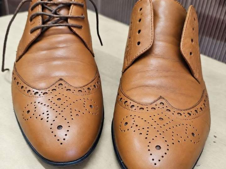 Pantofi brogue — refacerea culorii